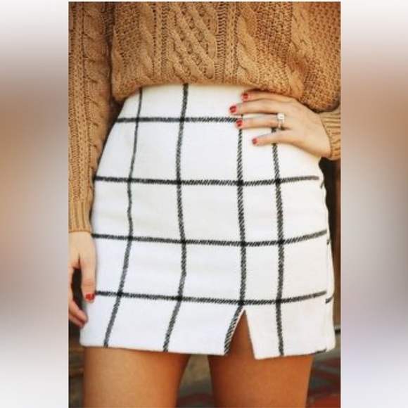 NWOT Lulu’s Spence Fleece Plaid Mini Skirt Size Small Academia Preppy Collegiate - Picture 5 of 10